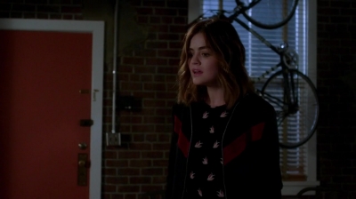 Pretty_Little_Liars_S07E18_WEB-DL_720p_DUAL_WWW_COMANDOTORRENTS_COM_2239.jpg