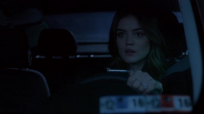 Pretty_Little_Liars_S07E18_WEB-DL_720p_DUAL_WWW_COMANDOTORRENTS_COM_2277.jpg