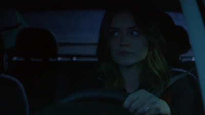 Pretty_Little_Liars_S07E18_WEB-DL_720p_DUAL_WWW_COMANDOTORRENTS_COM_2295.jpg