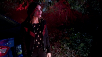 Pretty_Little_Liars_S07E19_WEB-DL_720p_DUAL_WWW_COMANDOTORRENTS_COM_0072.jpg