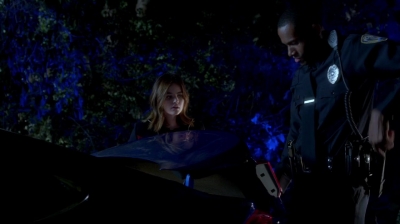 Pretty_Little_Liars_S07E19_WEB-DL_720p_DUAL_WWW_COMANDOTORRENTS_COM_0103.jpg