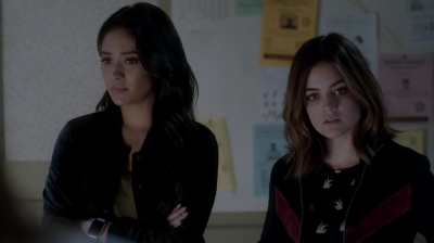 Pretty_Little_Liars_S07E19_WEB-DL_720p_DUAL_WWW_COMANDOTORRENTS_COM_1802.jpg