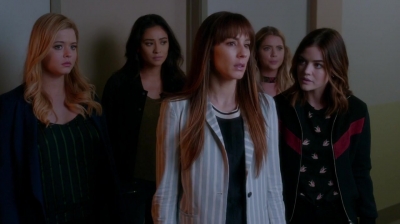 Pretty_Little_Liars_S07E19_WEB-DL_720p_DUAL_WWW_COMANDOTORRENTS_COM_2063.jpg