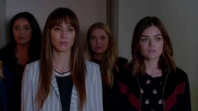 Pretty_Little_Liars_S07E19_WEB-DL_720p_DUAL_WWW_COMANDOTORRENTS_COM_2075.jpg
