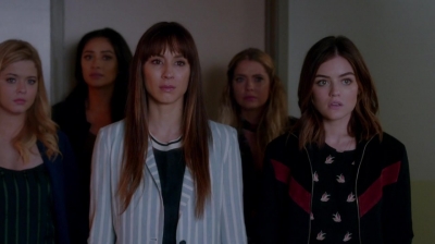 Pretty_Little_Liars_S07E19_WEB-DL_720p_DUAL_WWW_COMANDOTORRENTS_COM_2076.jpg