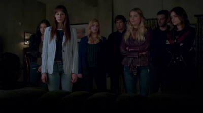 Pretty_Little_Liars_S07E19_WEB-DL_720p_DUAL_WWW_COMANDOTORRENTS_COM_2251.jpg
