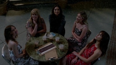 Pretty_Little_Liars_S07E20E21_WEB-DL_720p_DUAL_WWW_COMANDOTORRENTS_COM_0130.jpg