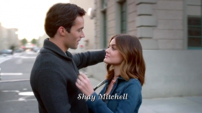 Pretty_Little_Liars_S07E20E21_WEB-DL_720p_DUAL_WWW_COMANDOTORRENTS_COM_0229.jpg