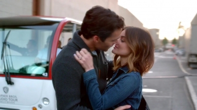 Pretty_Little_Liars_S07E20E21_WEB-DL_720p_DUAL_WWW_COMANDOTORRENTS_COM_0230.jpg