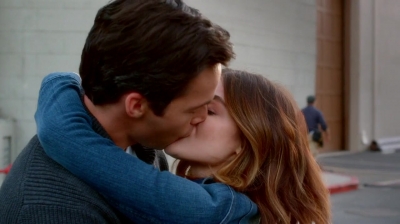 Pretty_Little_Liars_S07E20E21_WEB-DL_720p_DUAL_WWW_COMANDOTORRENTS_COM_0236.jpg
