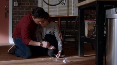 Pretty_Little_Liars_S07E20E21_WEB-DL_720p_DUAL_WWW_COMANDOTORRENTS_COM_1367.jpg