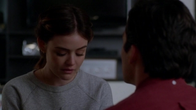 Pretty_Little_Liars_S07E20E21_WEB-DL_720p_DUAL_WWW_COMANDOTORRENTS_COM_1469.jpg