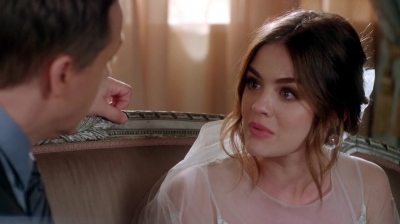 Pretty_Little_Liars_S07E20E21_WEB-DL_720p_DUAL_WWW_COMANDOTORRENTS_COM_3430.jpg