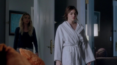 Pretty_Little_Liars_S07E20E21_WEB-DL_720p_DUAL_WWW_COMANDOTORRENTS_COM_3564.jpg