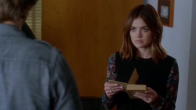 Pretty_Little_Liars_S07E20E21_WEB-DL_720p_DUAL_WWW_COMANDOTORRENTS_COM_4220.jpg