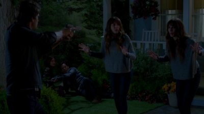 Pretty_Little_Liars_S07E20E21_WEB-DL_720p_DUAL_WWW_COMANDOTORRENTS_COM_4537.jpg