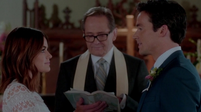Pretty_Little_Liars_S07E20E21_WEB-DL_720p_DUAL_WWW_COMANDOTORRENTS_COM_4667.jpg