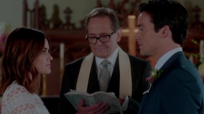 Pretty_Little_Liars_S07E20E21_WEB-DL_720p_DUAL_WWW_COMANDOTORRENTS_COM_4670.jpg