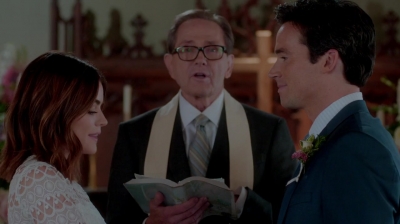 Pretty_Little_Liars_S07E20E21_WEB-DL_720p_DUAL_WWW_COMANDOTORRENTS_COM_4681.jpg
