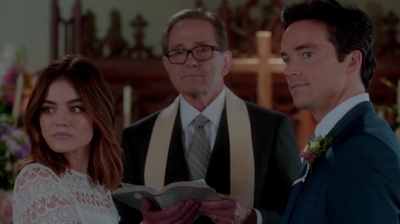 Pretty_Little_Liars_S07E20E21_WEB-DL_720p_DUAL_WWW_COMANDOTORRENTS_COM_4690.jpg