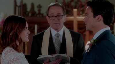 Pretty_Little_Liars_S07E20E21_WEB-DL_720p_DUAL_WWW_COMANDOTORRENTS_COM_4700.jpg