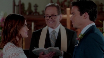 Pretty_Little_Liars_S07E20E21_WEB-DL_720p_DUAL_WWW_COMANDOTORRENTS_COM_4701.jpg