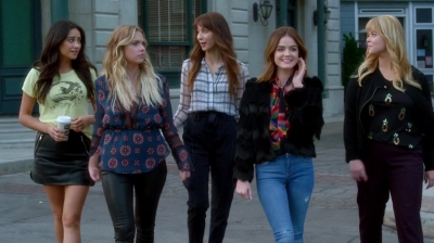 Pretty_Little_Liars_S07E20E21_WEB-DL_720p_DUAL_WWW_COMANDOTORRENTS_COM_4732.jpg