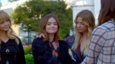 Pretty_Little_Liars_S07E20E21_WEB-DL_720p_DUAL_WWW_COMANDOTORRENTS_COM_4840.jpg