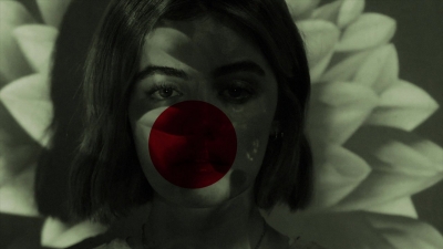 Ragdoll_S01E01_1080p_AMZN_WEB-DL_DDP5_1_H_264-NTb_0261.jpg