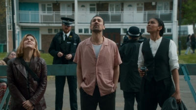Ragdoll_S01E01_1080p_AMZN_WEB-DL_DDP5_1_H_264-NTb_0414.jpg
