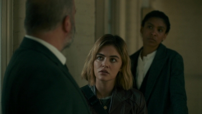 Ragdoll_S01E01_1080p_AMZN_WEB-DL_DDP5_1_H_264-NTb_0899.jpg
