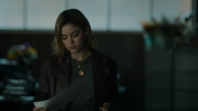 Ragdoll_S01E01_1080p_AMZN_WEB-DL_DDP5_1_H_264-NTb_1262.jpg