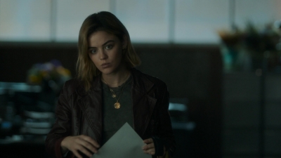 Ragdoll_S01E01_1080p_AMZN_WEB-DL_DDP5_1_H_264-NTb_1263.jpg
