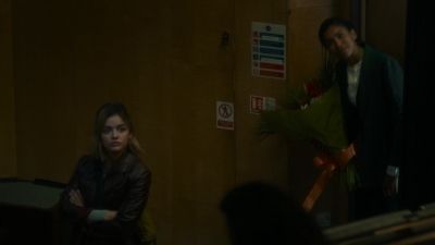 Ragdoll_S01E01_1080p_AMZN_WEB-DL_DDP5_1_H_264-NTb_1545.jpg