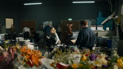 Ragdoll_S01E01_1080p_AMZN_WEB-DL_DDP5_1_H_264-NTb_1935.jpg