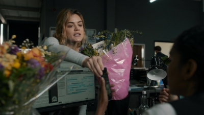 Ragdoll_S01E01_1080p_AMZN_WEB-DL_DDP5_1_H_264-NTb_1941.jpg