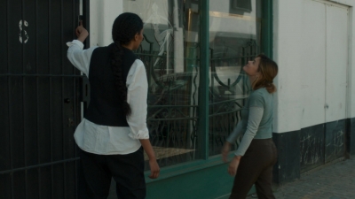 Ragdoll_S01E01_1080p_AMZN_WEB-DL_DDP5_1_H_264-NTb_1975.jpg
