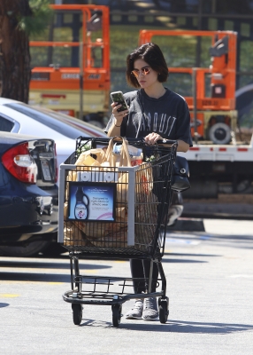 RalphsMarketLA060818_004~0.jpg