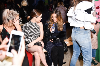 HQ
