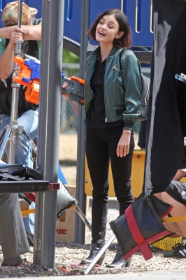 HQ
