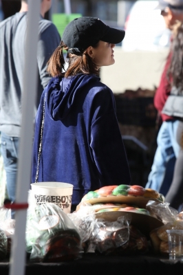 HQ

