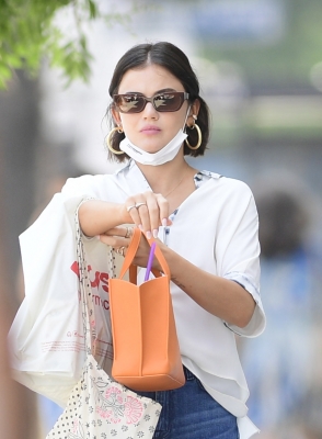 ShoppingInLA080821-007.jpg
