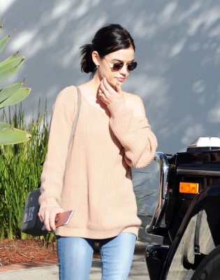 HQ
