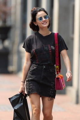 HQ

