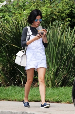 HQ
