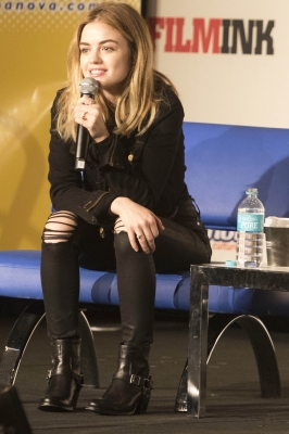 HQ
