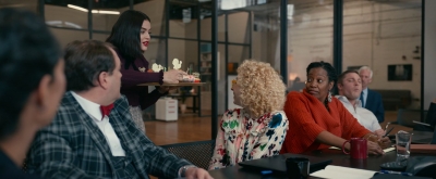 The_Hating_Game_2021_1080p_WEBRip_x265-RARBG_0400.jpg