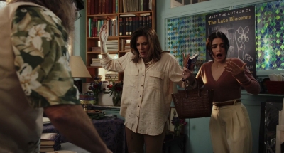 The_Storied_Life_of_A_J_Fikry_2022_1080p_WEBRip_x265-RARBG_3291.jpg