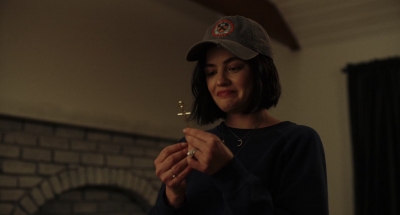 The_Storied_Life_of_A_J_Fikry_2022_1080p_WEBRip_x265-RARBG_5956.jpg