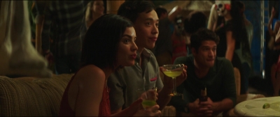Truth_or_Dare_2018_1080p_BluRay_x264_DTS-HD_MA_5_1-FGT_0436.jpg
